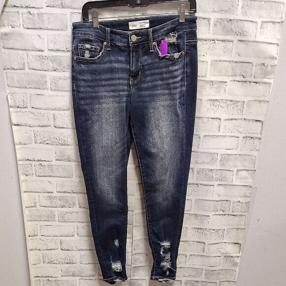BKE Blue Skinny Jeans with Distressed Hem - Picture 1 of 4
